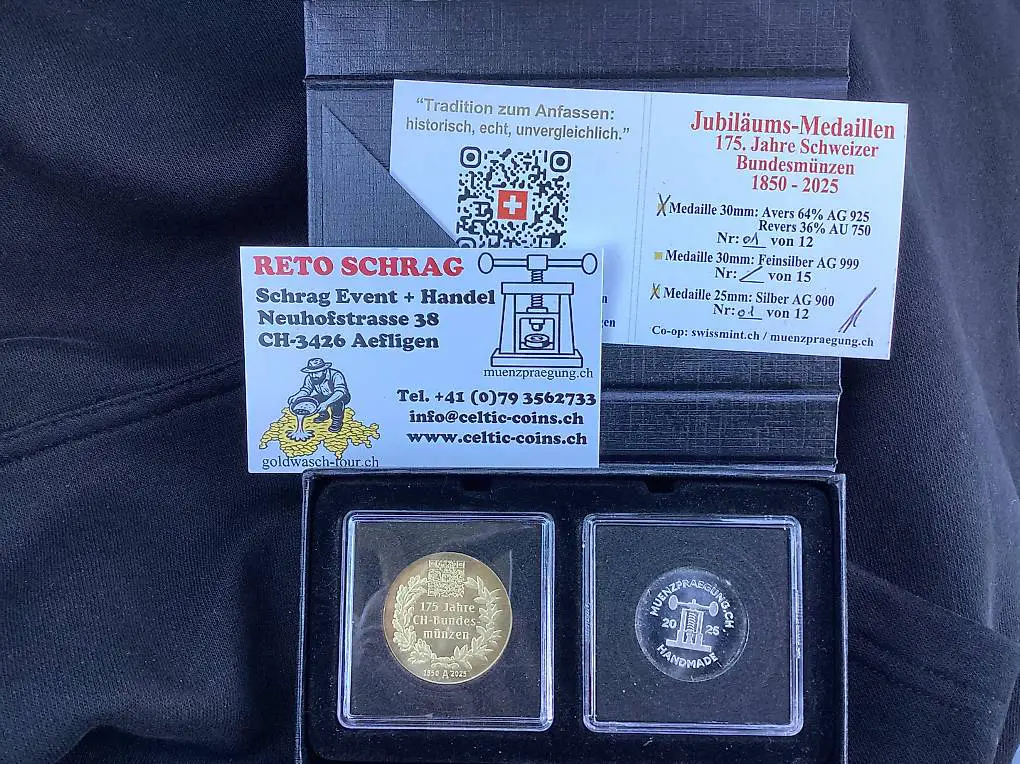 Goldmünze Set Auflage. 1/12