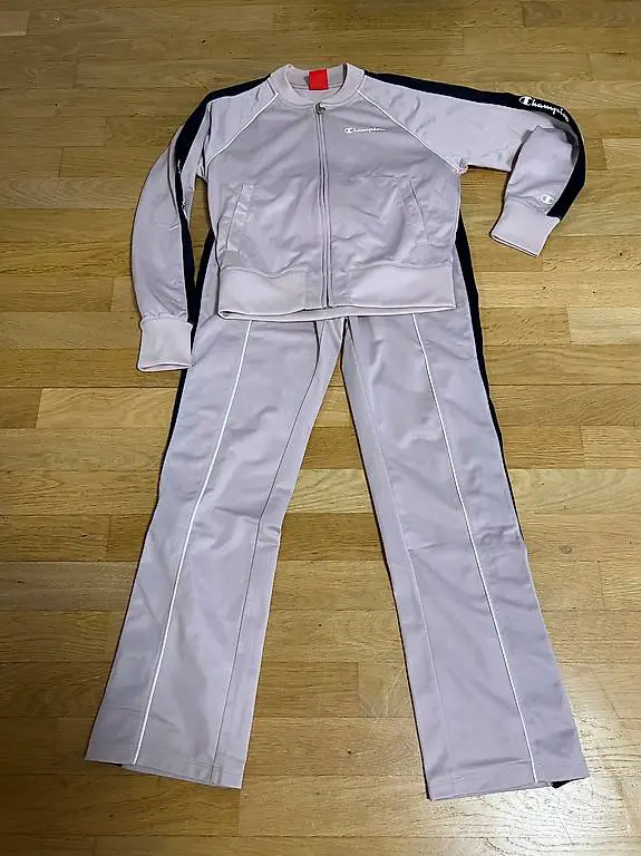 Trainingsanzug Champion Grösse M Damen