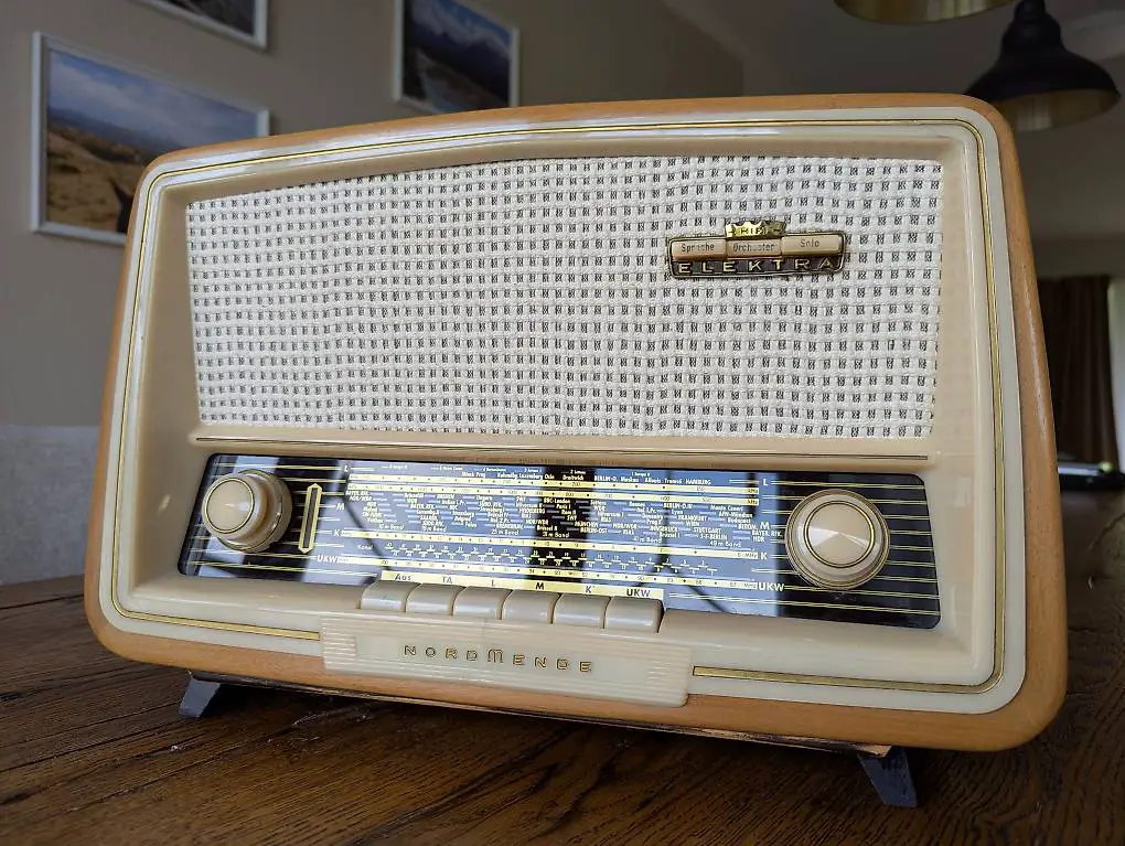 Nordmende Elektra E13