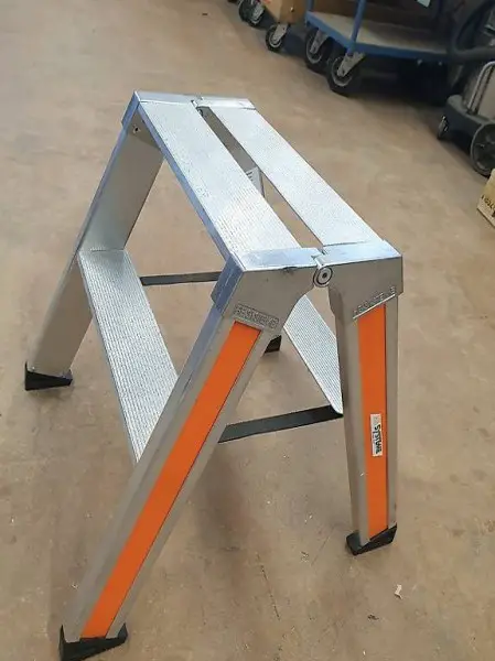  Doppelstufenleiter HB Systeme Typ 200, 2 x 2 Stufen