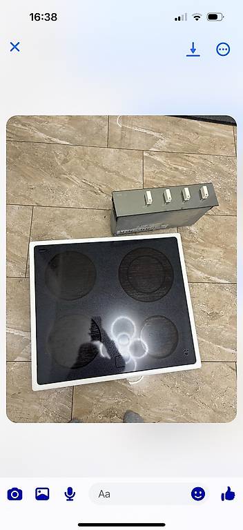 V Zug Glaskeramik wie neu und funktioniert perfekt