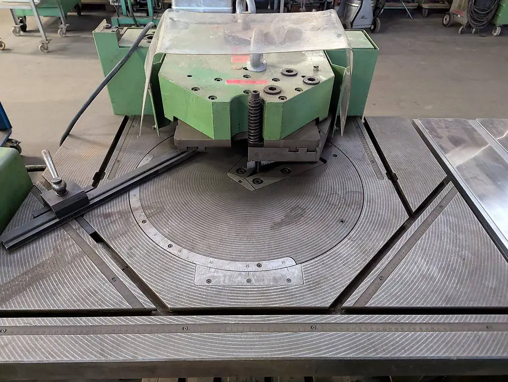 Ausklinkmaschine - Boschert K30 120