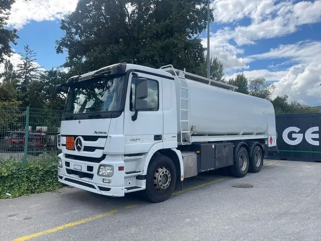 mercedes-benz, actros 2644, tankaufbau