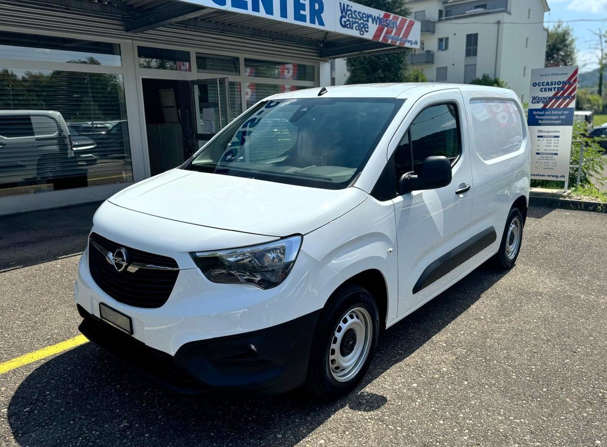 OPEL Combo 1.2 Cargo Ess. s/s