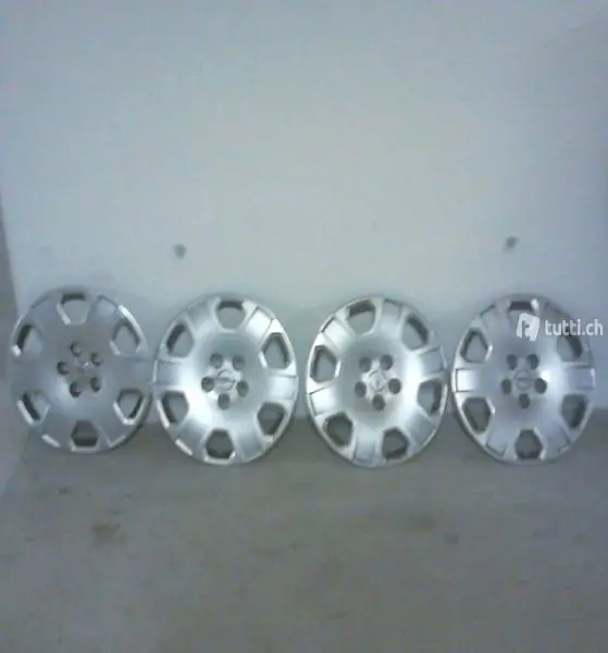 Copri cerchi opel in buono stato