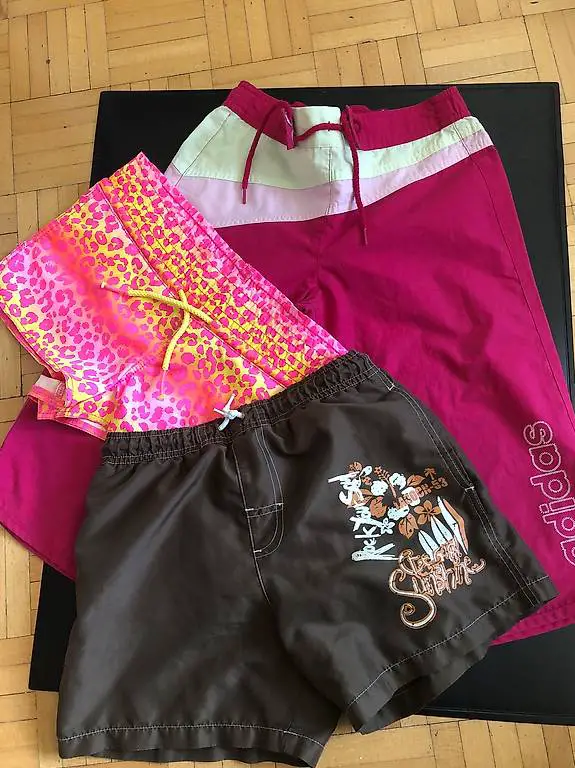 Badehose Grösse 140