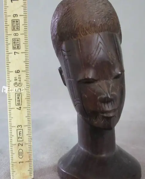 Afrikanischer Frauenkopf (Holz)