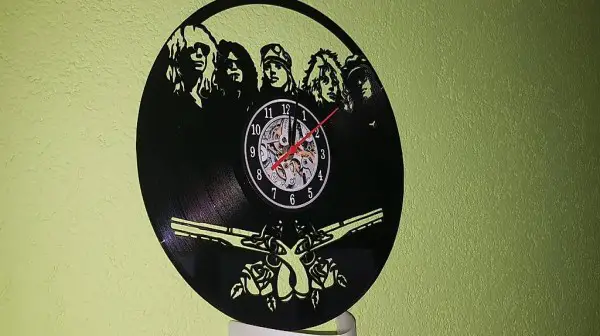 Schallplatten Vinyl Wanduhr Guns Rose