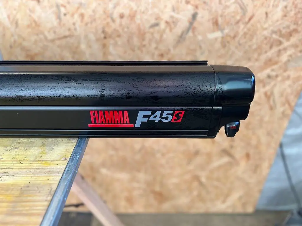 Store Mercedes V-classe, Marco Polo VW T5 / T6 ou California