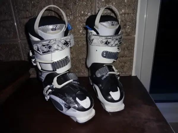 Damen Skischuhe Atomic Grösse 38 - 38.5 neuwertig