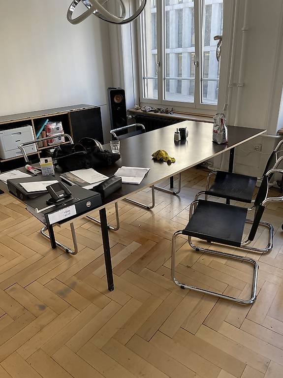 Tischgestell mit Platte 77.-