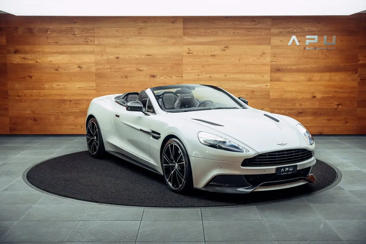 ASTON MARTIN Vanquish Volante V12 5.9 Touchtronic 3