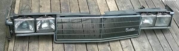 Oldtimer, Cadillac de Ville 1985-86, FRONT