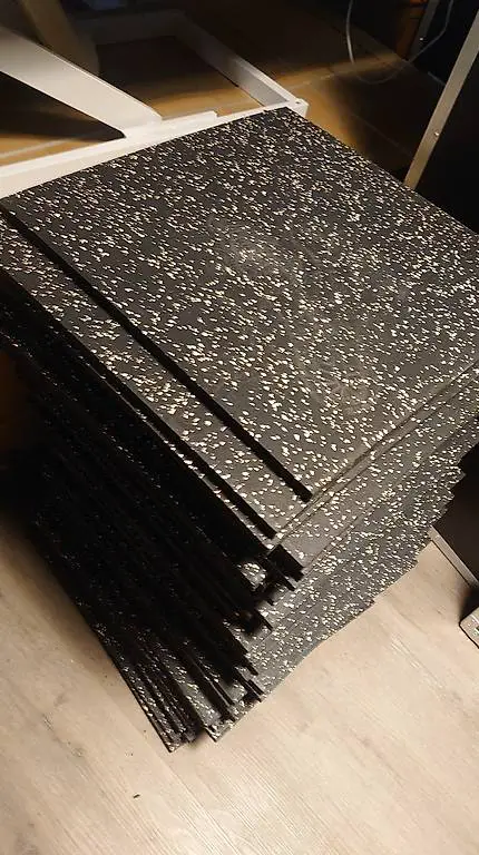 Gummimatten Bodenmatten