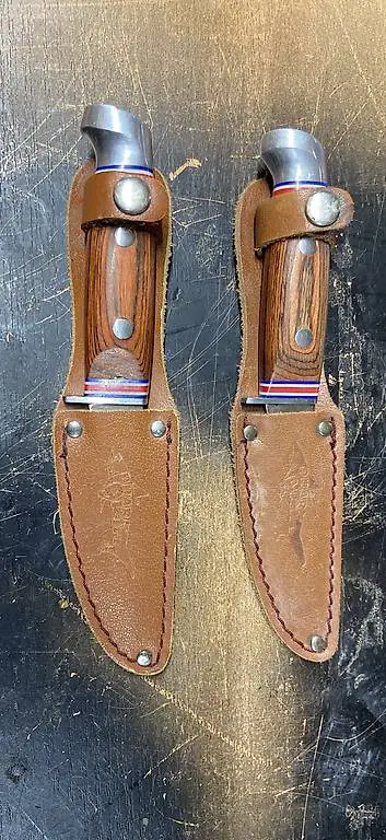 NaN zwei Dolche für Kinder