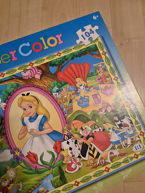 Alice im Wunderland Puzzle 104 Teile