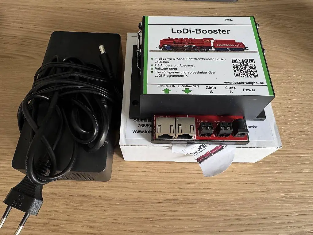 Digitalsystem Lokstore Digital Booster und Rektor