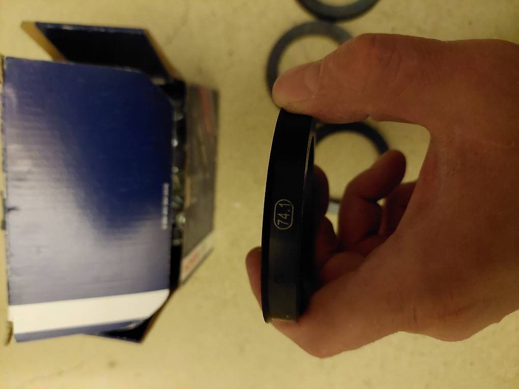 Schraube Zentrierring