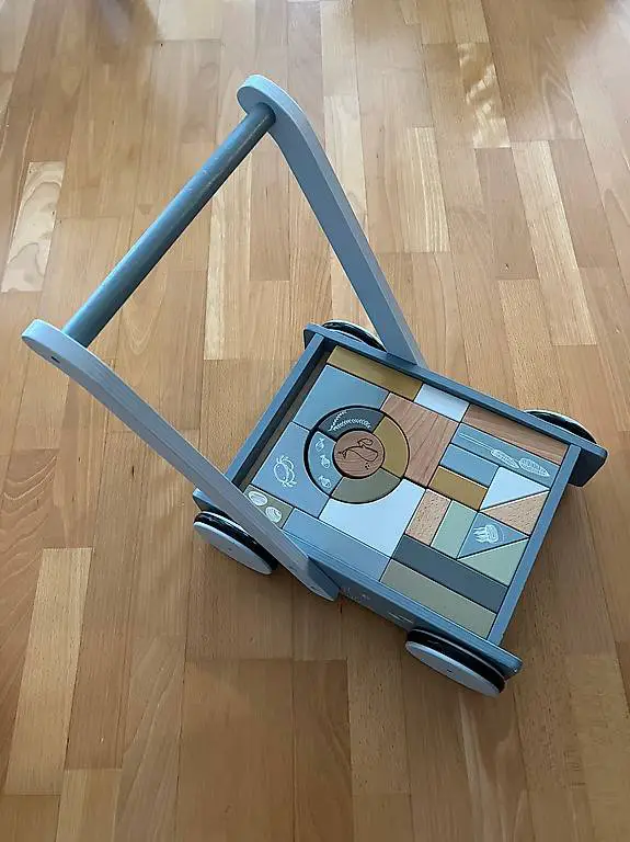 Lauflernwagen von little Dutch