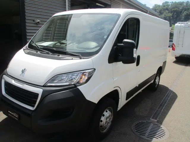 PEUGEOT Boxer Kaw. 328 L1H1 2.0 BlueHDi 110 Access