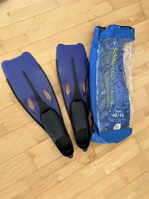 Schwimmflossen Grösse 38/39 und 40/41