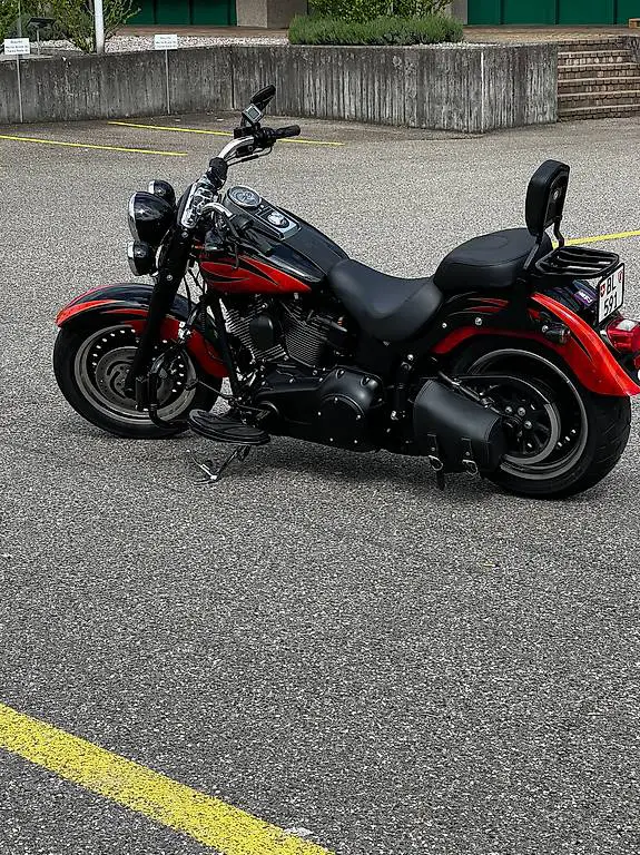 Top gepflegte Harley Fatboy spezielle Lackierung 66 von 200