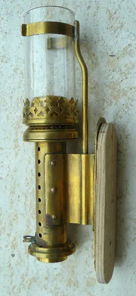 Antike Eisenbahn Wandlampe aus Messing, Glas