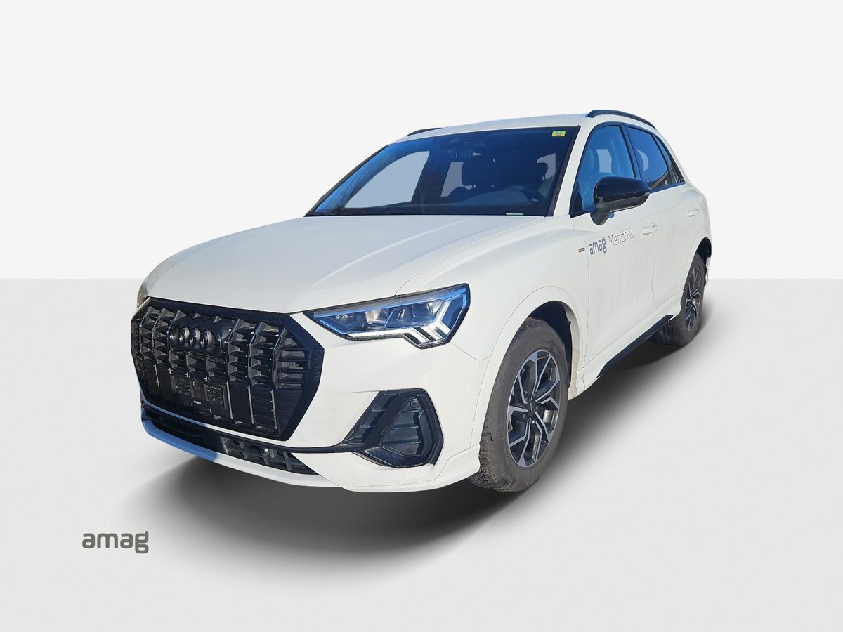 AUDI Q3 35 TFSI S line Attraction