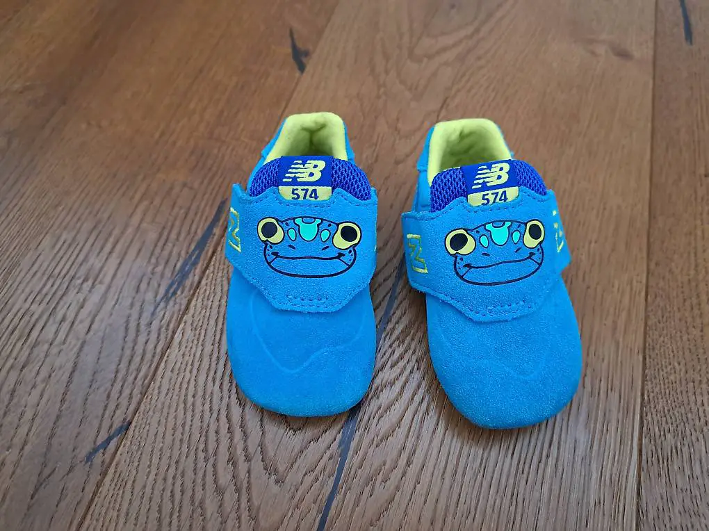 Hausschuhe NB 574 Gr. 18.5 / Babyschuhe