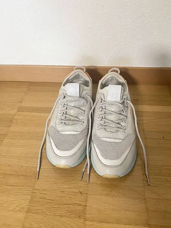 Puma Schuhe neuwertig