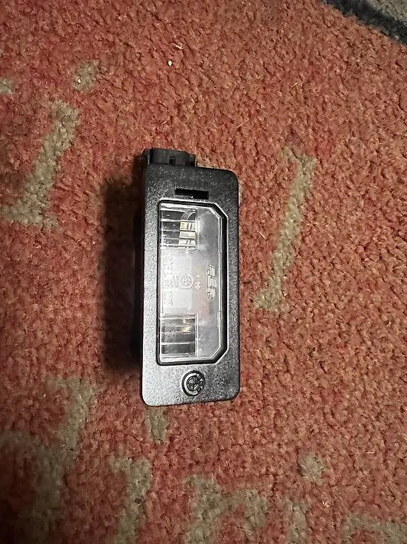 Kennzeichenleuchte für BMW E90