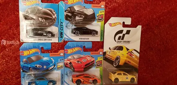 Hotwheels Alfa Romeo 8C, Aston Martin ,Jaguar , Alpine