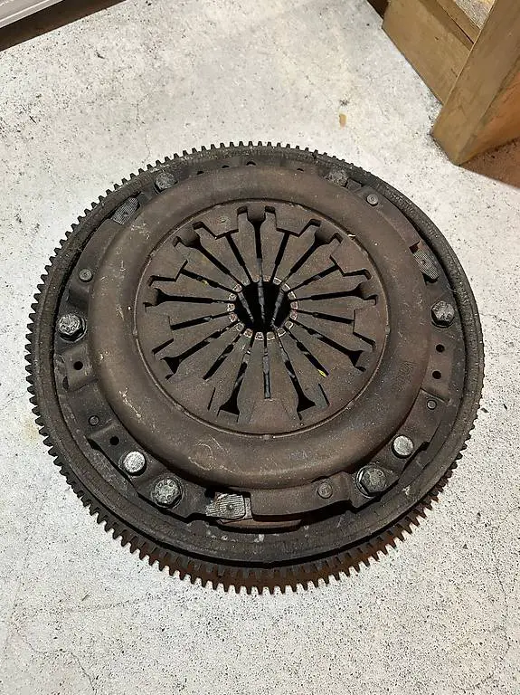 Alfa Romeo Serie 105 Druckplatte mit Schwungscheibe