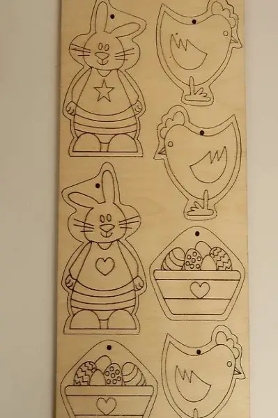 Holz Osteranhänger mit Kontur zum Gestalten