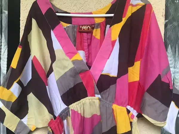 Damenbluse farbig neu Grösse XL