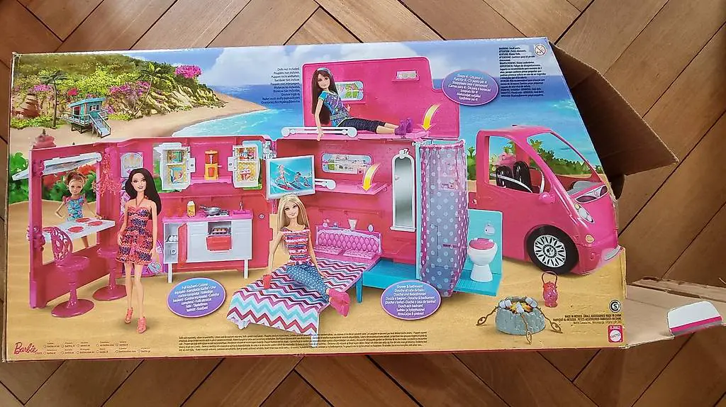 Barbie Camper