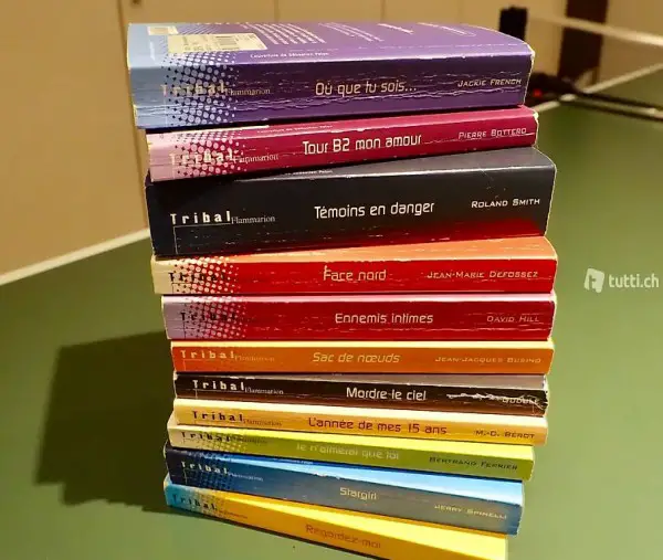 Série TRIBAL. Ed.Flammarion