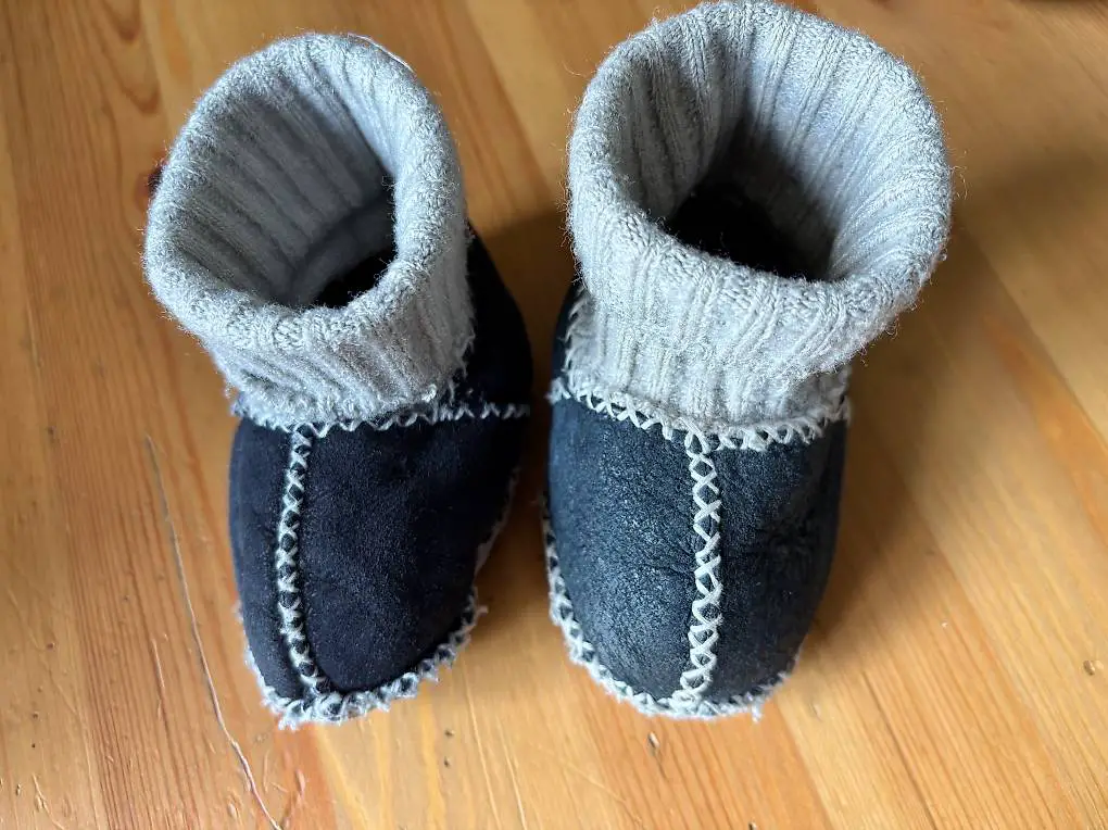 Wolle-Leder-Finken / Barfussschuhe 17-18