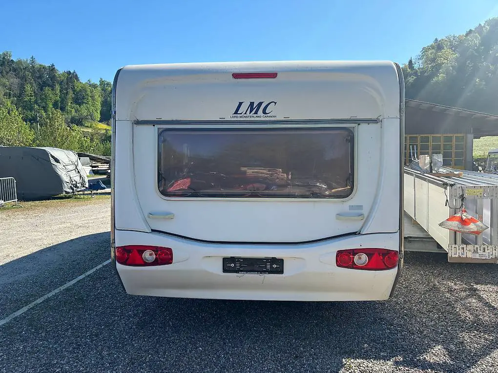 Wohnwagen LMC jg 2004 2-achssen