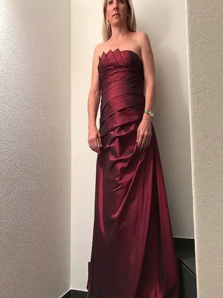 NEUES Abendkleid Grösse 34