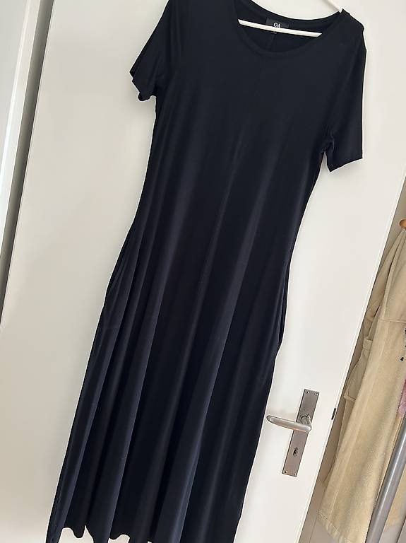 Viskose Kleid mit Seitentaschen Grösse M