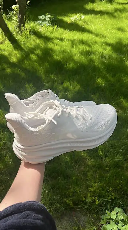 Laufschuh Damen Hoka Clifton 40 2/3