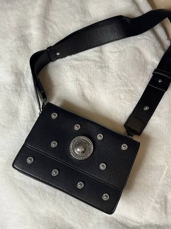 Versace Tasche benutzt