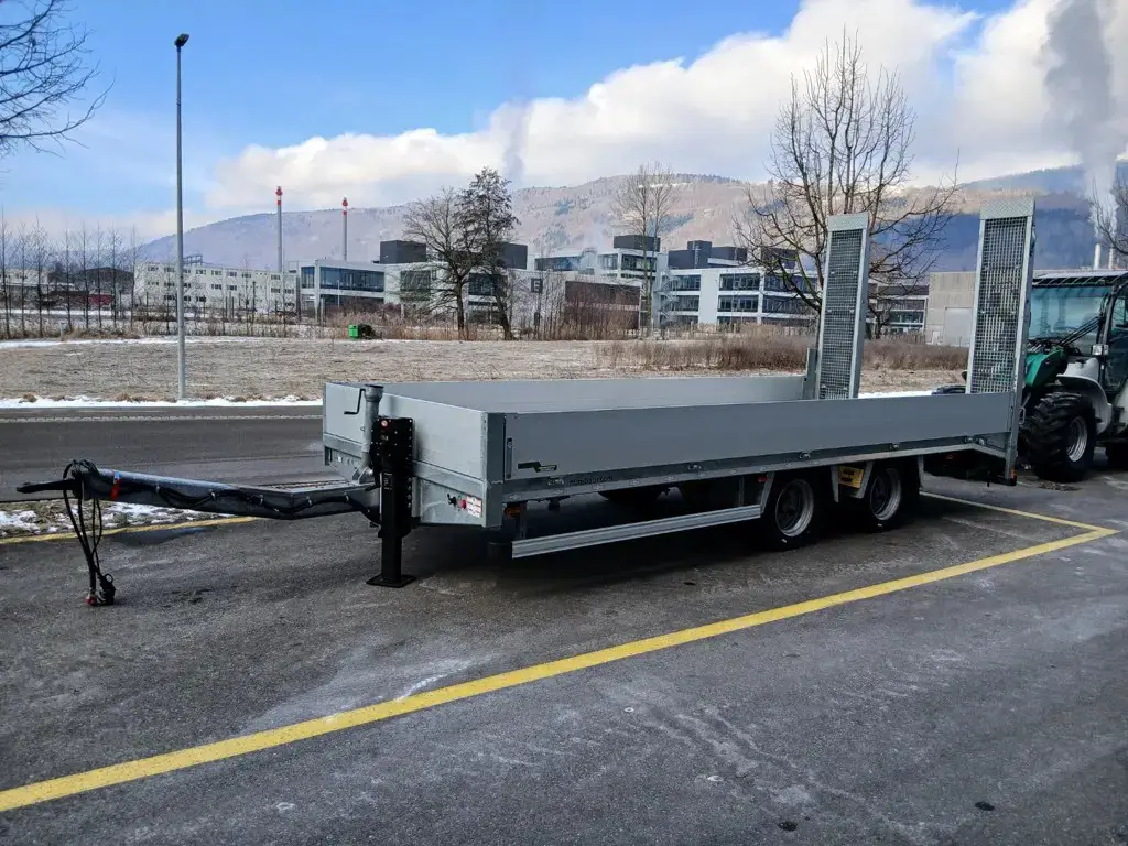 Humbaur Tandem-Tieflader 14.4T