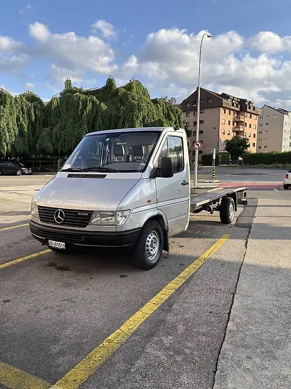 Transport et dépannage de voiture