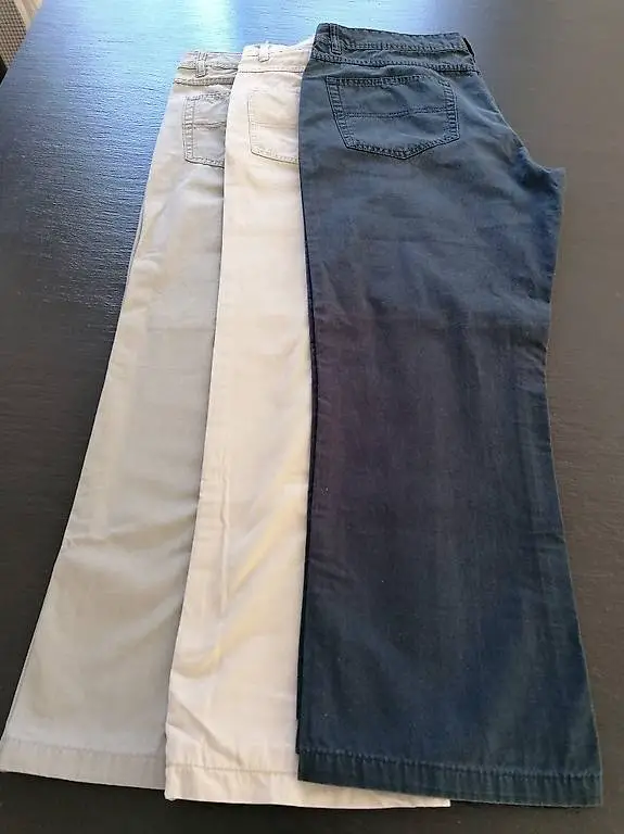 Herrenhosen, Gr. 25, 3 Paar