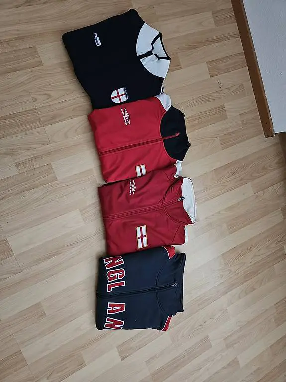 Trainerjacke england