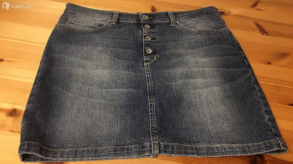 Cooles BigStar Jeans Jupe US Gr. 32 (Gr.42)