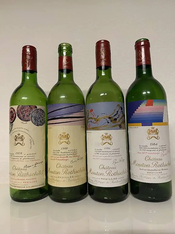 Chateau Mouton Rothschild Flaschen