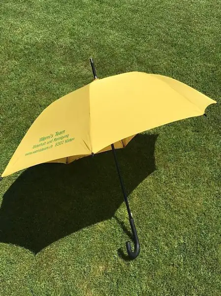 Regenschirm gelb
